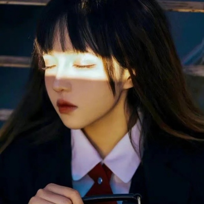 20张小众不撞款的真人女生头像 快收藏