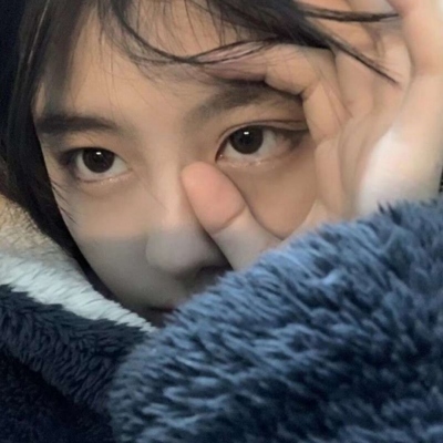 新版QQ女生头像合集 共20张