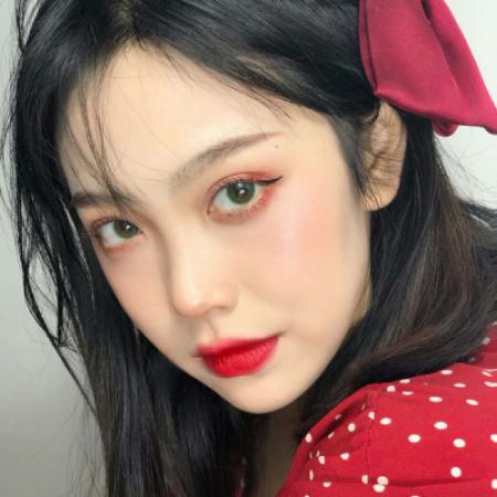 最新女生微信头像 16张真人高清版