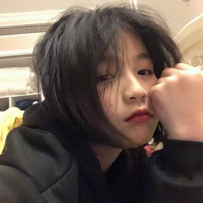 当下超火的女生丧系头像合集 20张