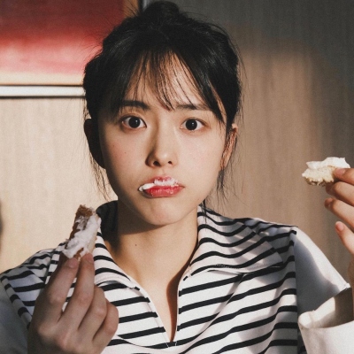 超好看的女生网图头像 一共14张高清款