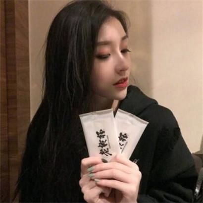 女生风情气质微信头像合集 共12张高清图