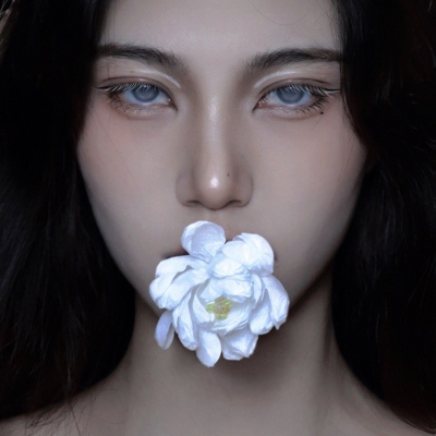 7张女生御姐性冷淡风简约头像上新啦