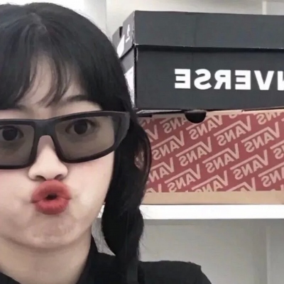 女生气质感拉满的头像合集，一共11张