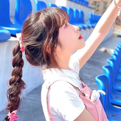 20张高清女生真人头像，质感拉满直接用