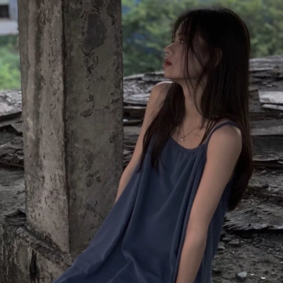 快手超火的女生真人头像合集（17张）