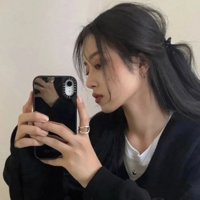 小脸头像网更新20张超优质女生头像