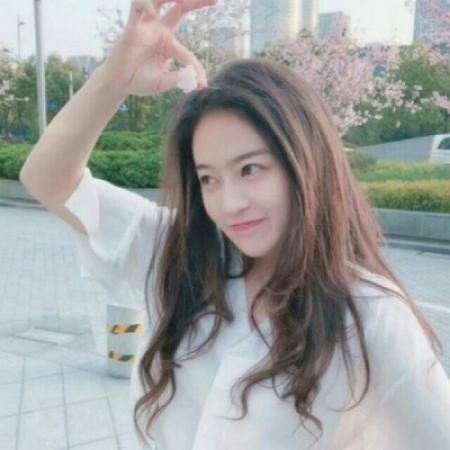 最新女生QQ高清头像合集 共12张