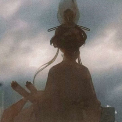 9张质感拉满的小众动漫女生头像，干净又耐看