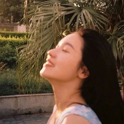 超好看的女生网图头像 一共14张高清款