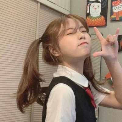 5月超治愈圆脸女生真人头像合集 20张直接存