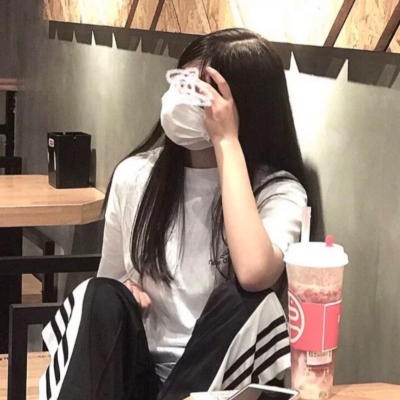 超火不露脸女生微信头像 17张高清合集