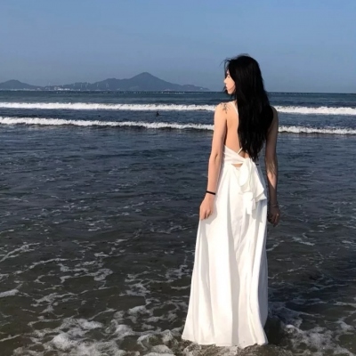 超飒冷淡风酷女孩ins头像 8张合集