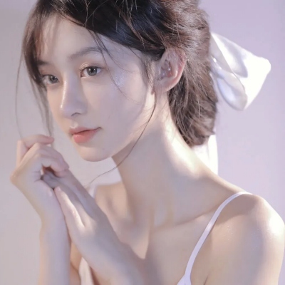 20张氛围感拉满！高级质感时尚女生头像合集