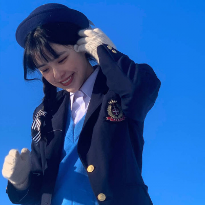 超火的女生微信头像 高清14张合集