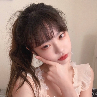 最新18张超好看的网图女生头像合集