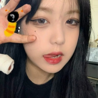 超火的真人女生高清头像来了，这里整理了10张好看的合集。