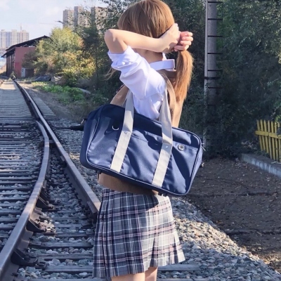 超酷不露脸半身JK女生头像合集 共11张