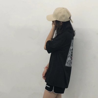 超火不露脸女生微信头像 17张高清合集