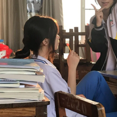 超有质感！不是网图的ins风女生头像合集（16张）