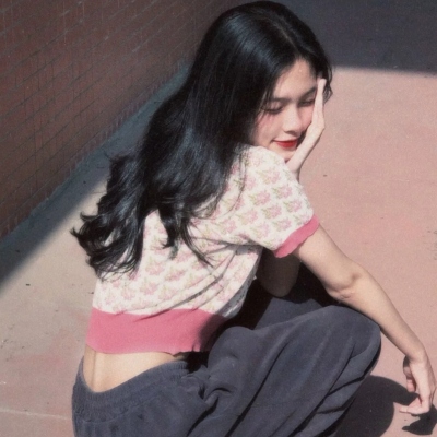 女生真人青春自然头像合集 共13张