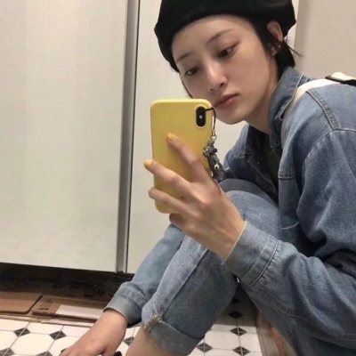 9张不撞款的真人女生微信头像 小众又好看