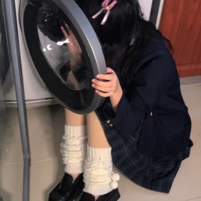 ins风温柔女生头像合集 共18张高清图