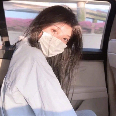 超火的女生真人微信头像合集 20张高清图分享