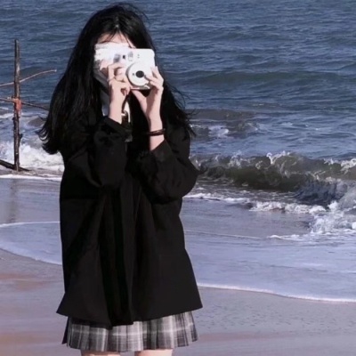 13张超仙真人女生头像 氛围感拉满