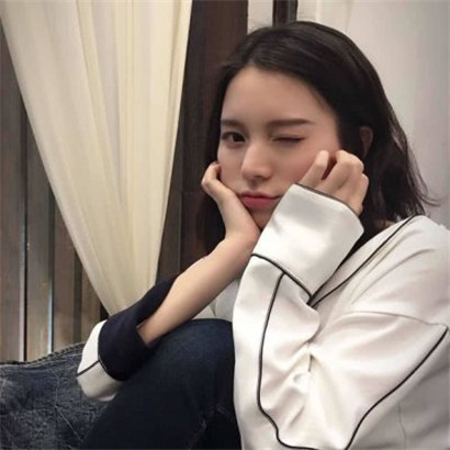 女生风情气质微信头像合集 共12张高清图