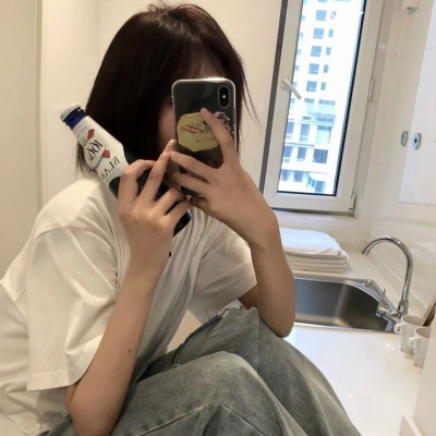 12张可盐可甜的甜妹女生头像 快存起来