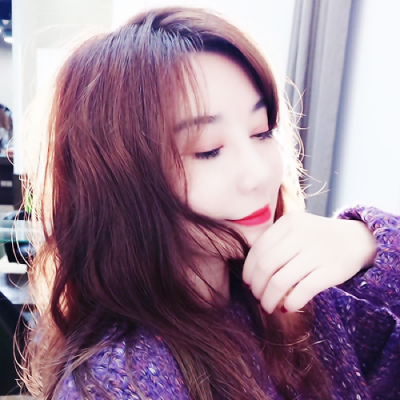 超火的12张唯美女生微信头像合集