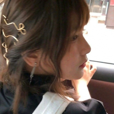 女生QQ网络头像合集 12张高清优质头像分享