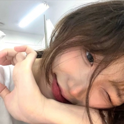 20张高清女生真人头像，质感拉满直接用