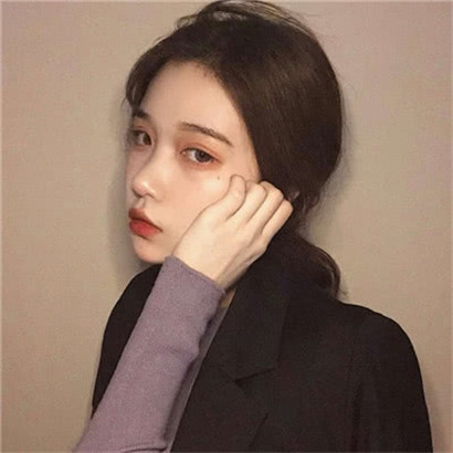 超火的女生伤心头像 一共12张