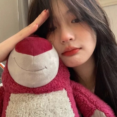 14张温柔感现实女生头像合集