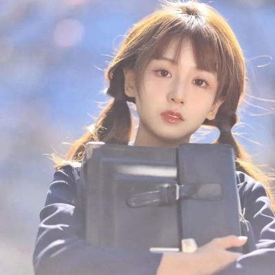 ins风女生高级感头像上新 一共20张