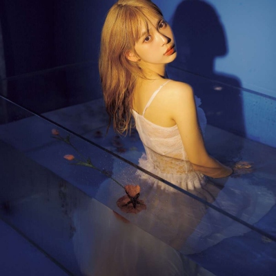 7张真人女生文艺清新意境头像合集