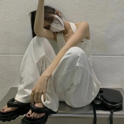 小脸头像网更新20张超优质女生头像