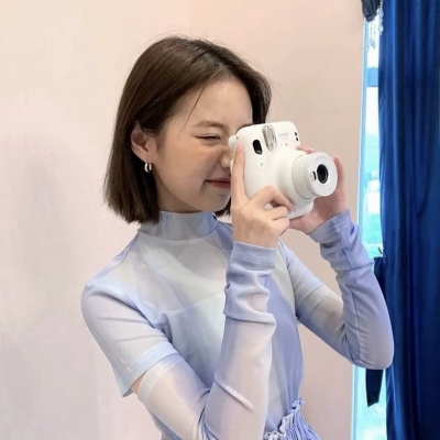 ins风温柔女生头像合集 共18张高清图