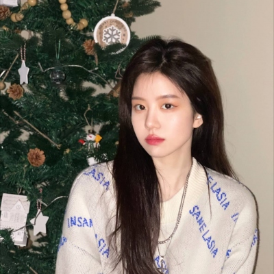 小脸头像网更新20张超优质女生头像