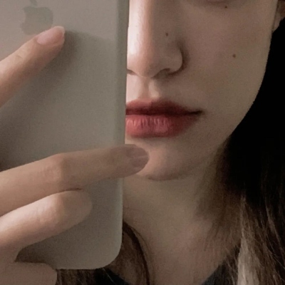 20张氛围感拉满！高级质感时尚女生头像合集