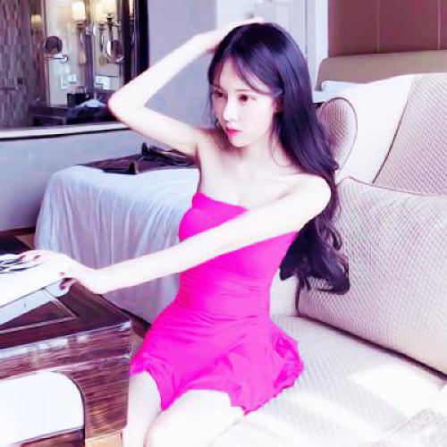 女生真人微信头像上新 共12张高清图