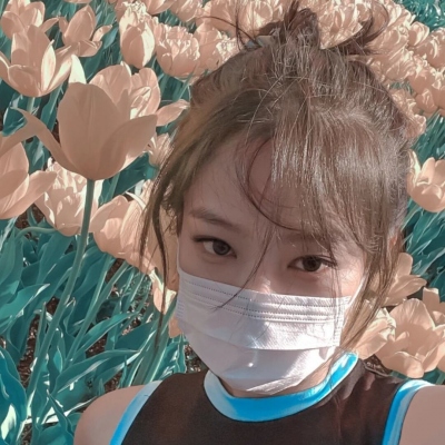 超火的真人女生个性头像，高清无水印共14张