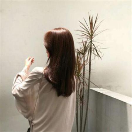 超火女生微信背影头像 12张高清图合集