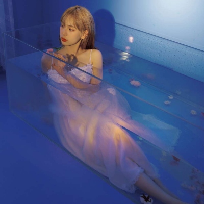 7张真人女生文艺清新意境头像合集