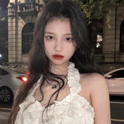 超火的女生单人头像合集 12张高清图都在这