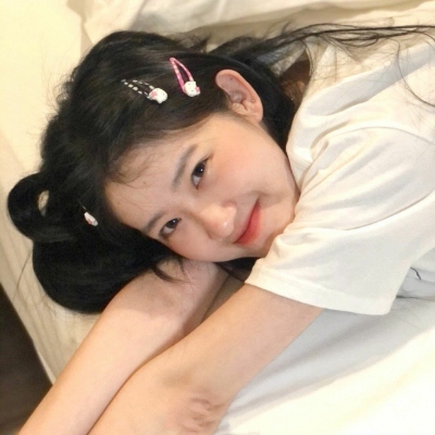 超火的女生单人头像合集 12张高清图都在这