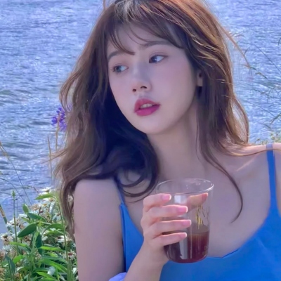 超好用的女生耐看高清头像 一共12张