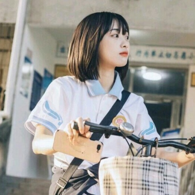 9张清新文艺清纯女生微信头像 氛围感拉满